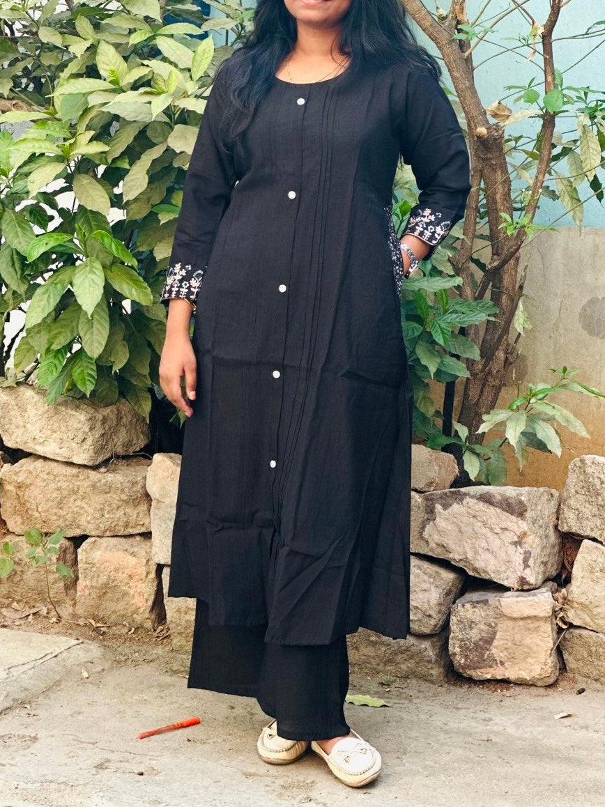 Black Embroidery Cordset